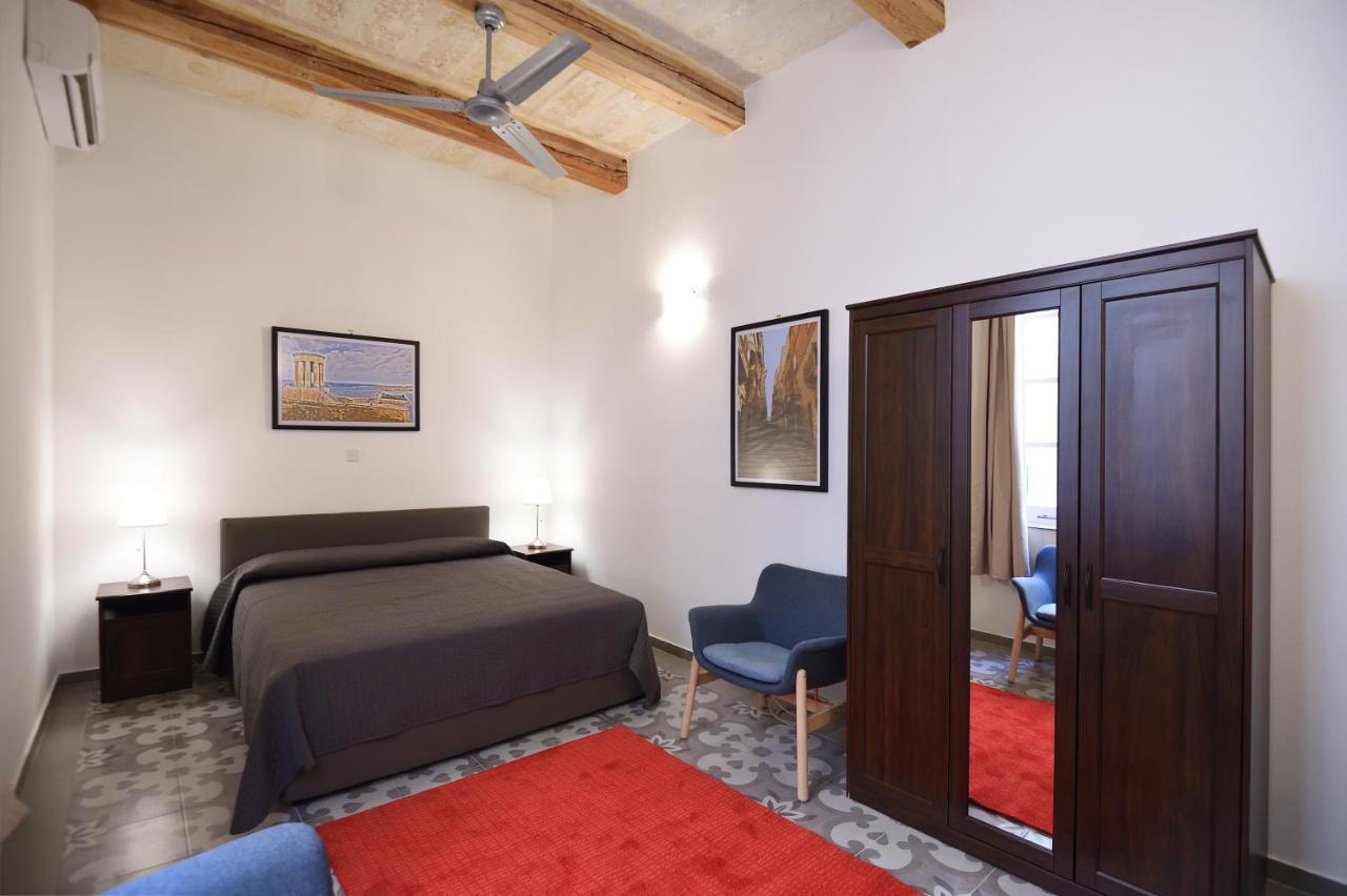 Grand Harbour Apartments Floriana Eksteriør bilde
